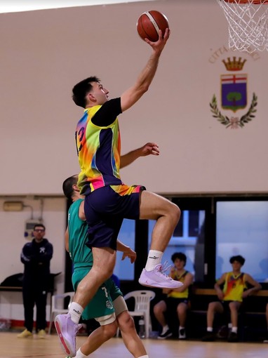 GIOVANI CESTISTI CRESCONO, COZMA TORNA ALLO SPEZIA BASKET TARROS GIOVANI CESTISTI CRESCONO, COZMA TORNA ALLO SPEZIA BASKET TARROS