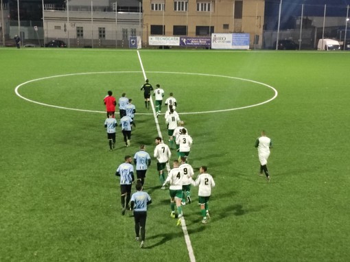 L'ingresso in campo di Cornigliano e Ketzmaja