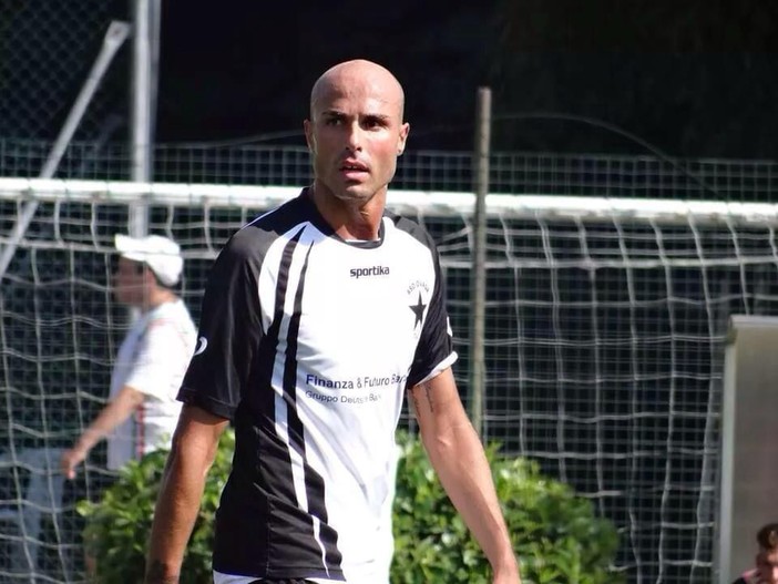 TANTI AUGURI A... MATTEO CARNOVALE "I miei idoli? Zlatan e Meazzi... Fino a quando mi divertirò ancora, continuerò a giocare" TANTI AUGURI A... MATTEO CARNOVALE "I miei idoli? Zlatan e Meazzi... Fino a quando mi divertirò ancora, continuerò a giocare"