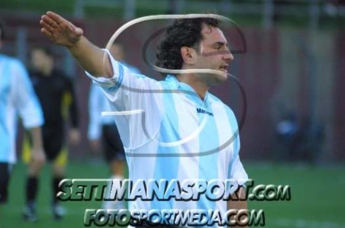 Gianni nel 2004 con la maglia del Casella San Cipriano Gianni nel 2004 con la maglia del Casella San Cipriano