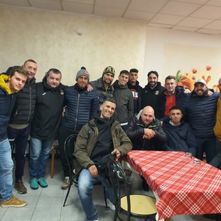 CORNIGLIANO CALCIO Affiatati dentro e fuori dal campo