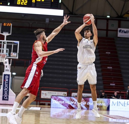 LO SPEZIA BASKET TARROS CALA IL TRIS: ARRIVA ANCHE NICOLA CALABRESE