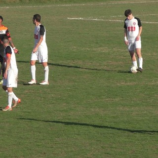 Calcio - Il Ceparana fa gli onori di casa al Riomaior