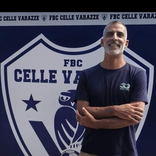 CELLE VARAZZE Panchina ad Alberto Corradi