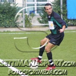 Marco nel 2003 con la maglia della Corniglianese Marco nel 2003 con la maglia della Corniglianese