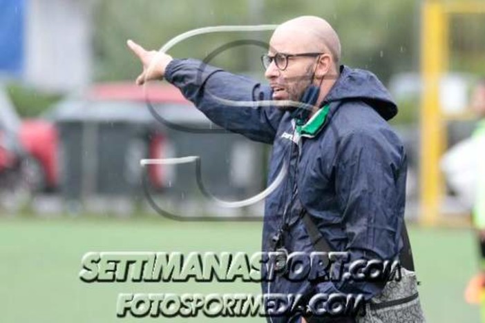 BUON COMPLEANNO E 10 DOMANDE A… Fabio Carletti BUON COMPLEANNO E 10 DOMANDE A… Fabio Carletti