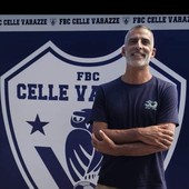 CELLE VARAZZE Panchina ad Alberto Corradi CELLE VARAZZE Panchina ad Alberto Corradi