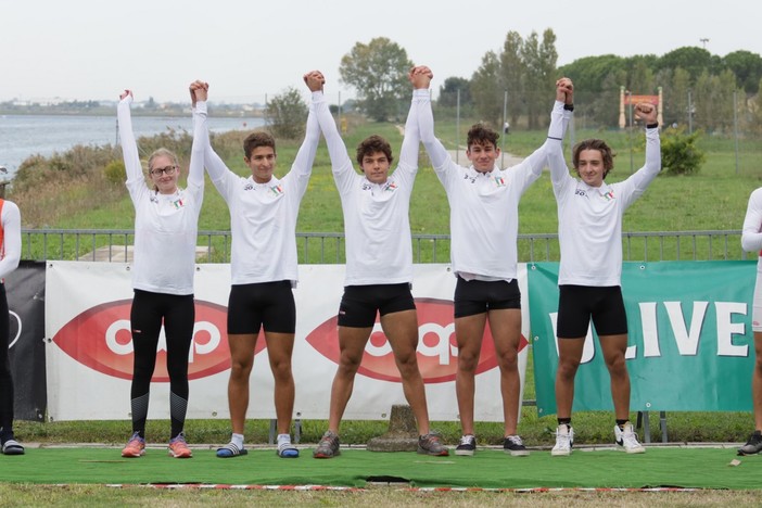 Titolo italiano nella Yole a 4 Junior per la Canottieri Sampierdarenesi a Ravenna Titolo italiano nella Yole a 4 Junior per la Canottieri Sampierdarenesi a Ravenna