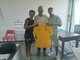 Matteo, A DESTRA, nella foto col patron Caruso e il compagno di squadra Iozzo