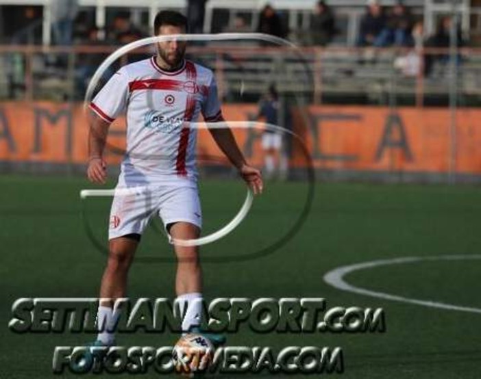 COSTANTINO CAPOTOS "I miei mister ideali? Maisano & Monteforte: con loro ho disputato il 90% della mia carriera" COSTANTINO CAPOTOS "I miei mister ideali? Maisano & Monteforte: con loro ho disputato il 90% della mia carriera"