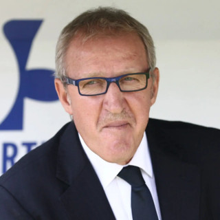 Gigi Delneri promuove Corradi: "La Samp ha scelto un allenatore serio e preparato"