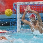 PALLANUOTO Il De Akker fa lo sgambetto all'Iren Quinto e si aggiudica gara 1 alla "Paganuzzi"