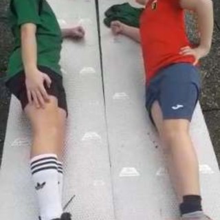 VIDEO #IOPALLEGGIOACASA con Enrico e Mattia