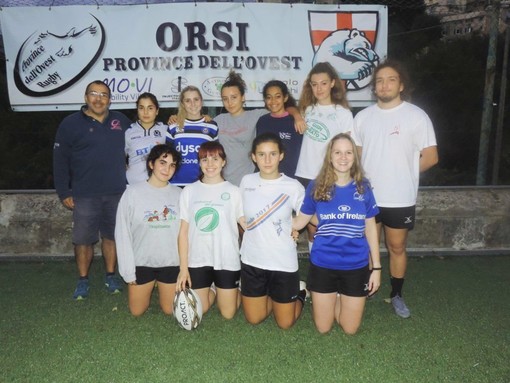 RUGBY Dieci ragazze per le Province dell'Ovest