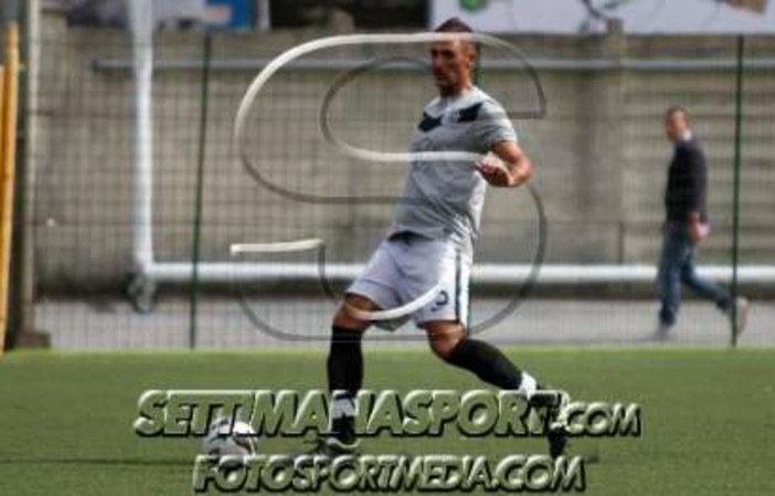 Matteo Ferrari, qui in maglia Santa Tiziana Matteo Ferrari, qui in maglia Santa Tiziana