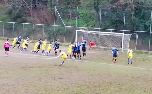 VIDEO Ceriale-Varazze 2-1, la punizione di Fantoni