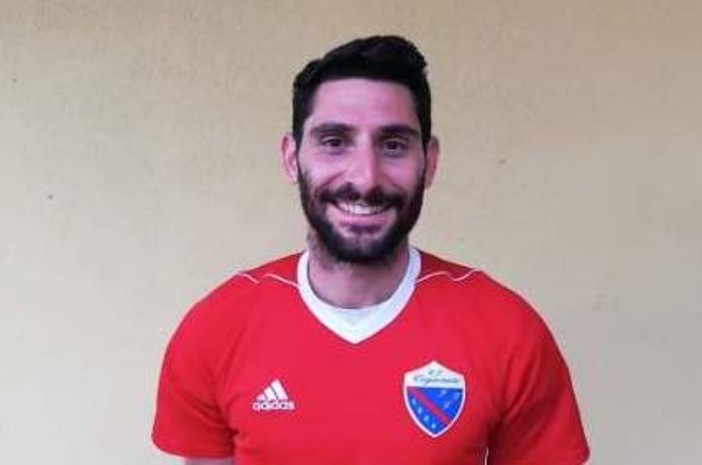 BUON COMPLEANNO E 10 DOMANDE A... Luca Ferrario !