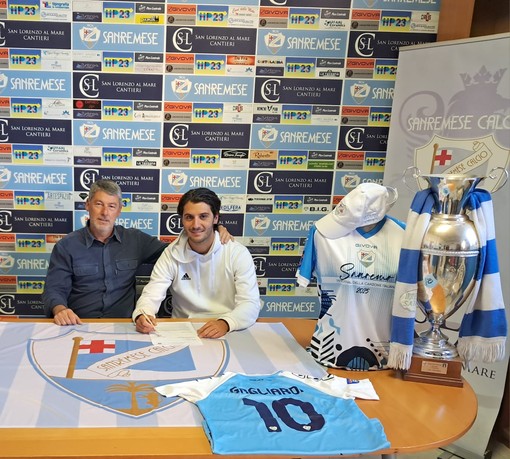 Masu &amp; Gagliardi al momento della firma