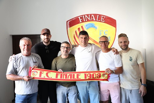 FINALE Ecco lo staff tecnico della prima squadra FINALE Ecco lo staff tecnico della prima squadra
