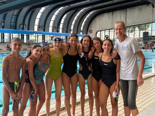 Rapallo Nuoto chiude con 10 medaglie la stagione agonistica degli Esordienti A