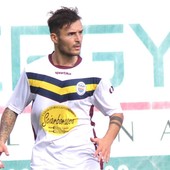 ANTHONY FIGLIUZZI "L'unica donna che mi ha fatto mettere il calcio in secondo piano l'ho sposata" ANTHONY FIGLIUZZI "L'unica donna che mi ha fatto mettere il calcio in secondo piano l'ho sposata"
