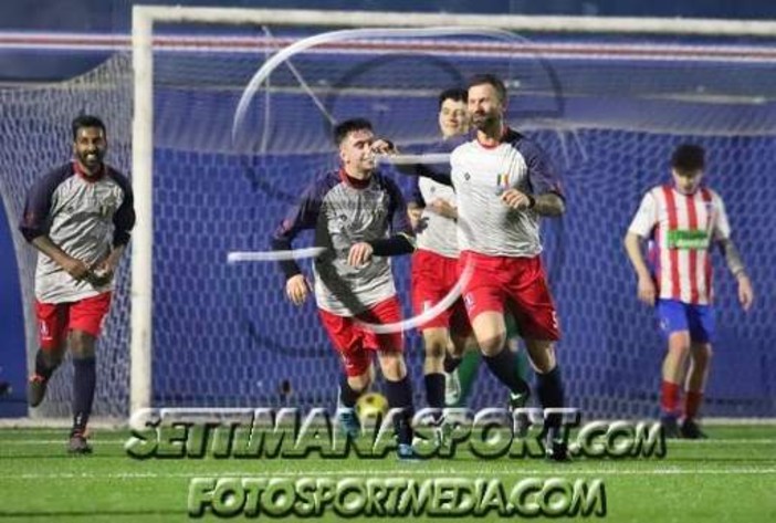 Davide esulta dopo un gol in Pieve-Caderissi