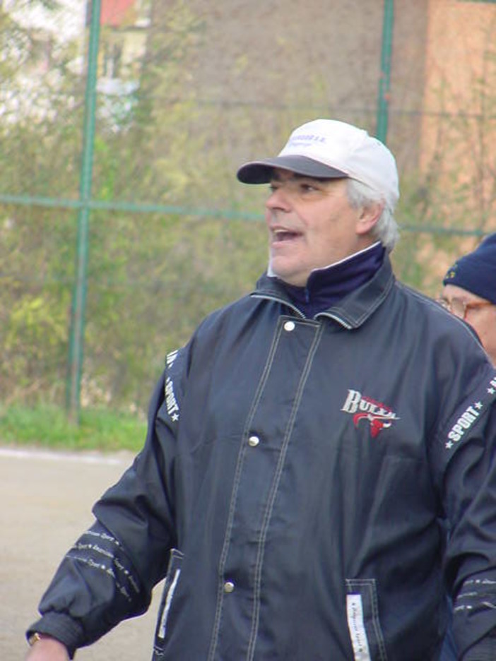 A VOLTE RITORNANO - Dionisio Festelli, classe 1945, nuovo DG del Ceis Genova Sport A VOLTE RITORNANO - Dionisio Festelli, classe 1945, nuovo DG del Ceis Genova Sport