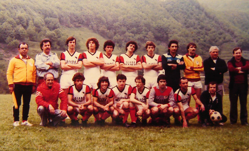 La Fossese ’78 promossa dal campionato di Prima Categoria 1982-83 e vincitrice a Masone del “Trofeo Liguria” (2-1 alla Rivarolese). Con l’allenatore Pattaro in rosa anche gli ex bianconeri Genivolta, Ricciotti, Tosini e Risaliti.