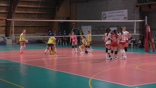 Pallavolo - Il Futura Ceparana torna alla vittoria Pallavolo - Il Futura Ceparana torna alla vittoria