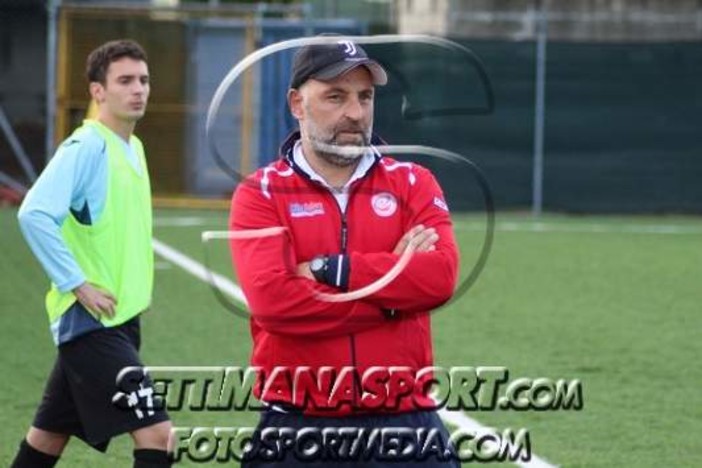 QUILIANO &amp; VALLEGGIA Chicco Ferraro applaude i suoi e l'Olimpic