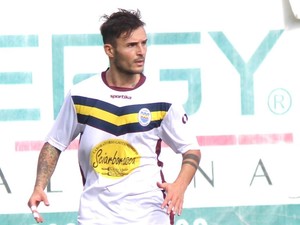 ANTHONY FIGLIUZZI "L'unica donna che mi ha fatto mettere il calcio in secondo piano l'ho sposata"