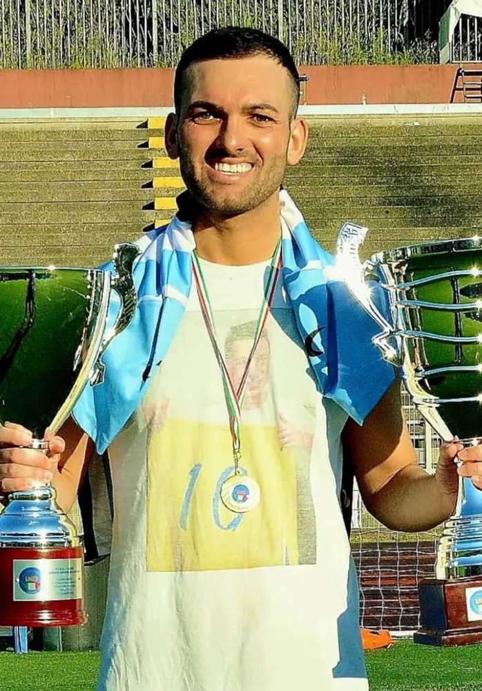 MATTEO FUMANTI "Grazie Voltri, sono stati 8 anni fantastici" MATTEO FUMANTI "Grazie Voltri, sono stati 8 anni fantastici"
