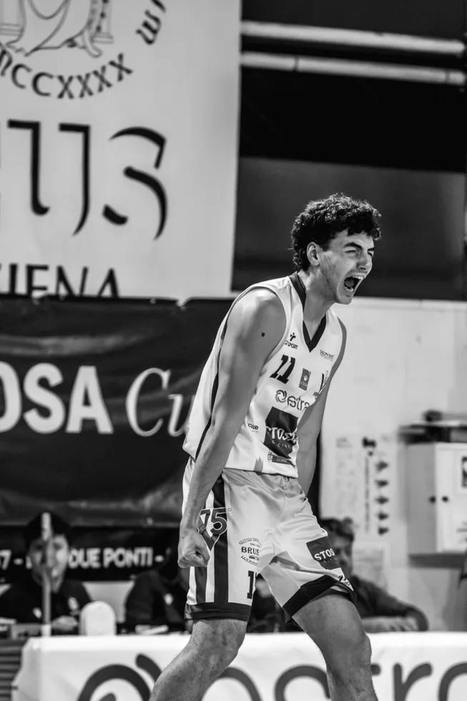 LO SPEZIA BASKET TARROS COMPLETA IL ROSTER: L'ULTIMO TASSELLO E' GABRIO COSTANTINI LO SPEZIA BASKET TARROS COMPLETA IL ROSTER: L'ULTIMO TASSELLO E' GABRIO COSTANTINI