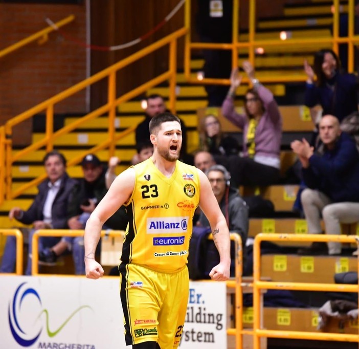 BASKET / PER IL RUOLO 4 LO SPEZIA TARROS HA SCELTO GOCE PETRUSHEVSKI