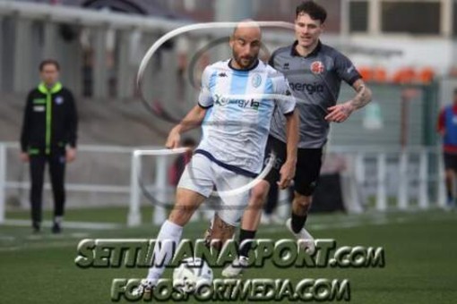 BEPPE GIGLIO "Grazie ai miei compagni arrivo sempre al campo con il sorriso" BEPPE GIGLIO "Grazie ai miei compagni arrivo sempre al campo con il sorriso"