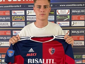 FRANCESCO INVERNIZZI saluta il Sestri Levante: "Sestri per me è stata e sarà per sempre la mia prima grande opportunità"