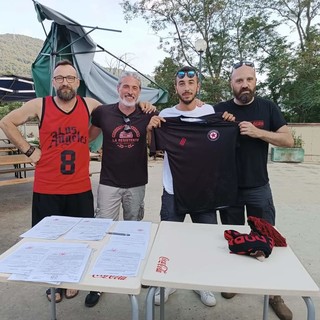 LA RESISTENTE Arriva un esterno classe 93