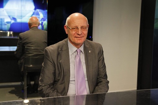 Gli auguri pasquali del presidente Figc Liguria Giulio Ivaldi Gli auguri pasquali del presidente Figc Liguria Giulio Ivaldi