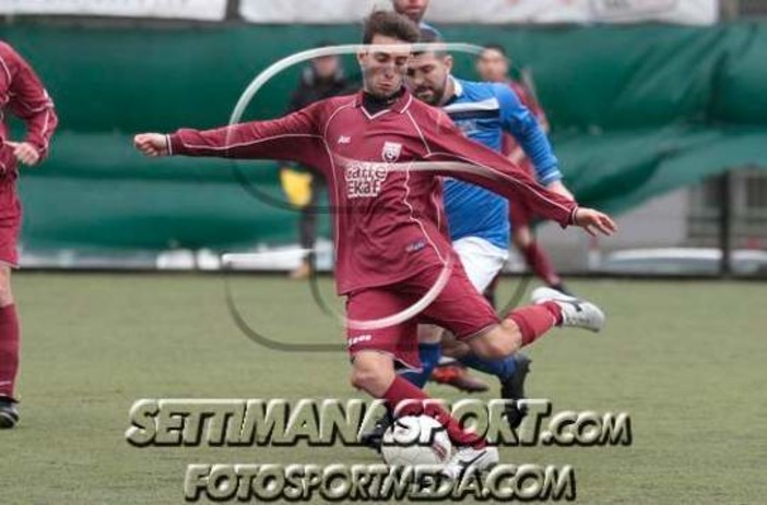 BUON COMPLEANNO E 10 DOMANDE A… Denis Iacona
