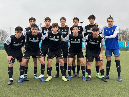 JUNIORES NAZIONALI / TANTO CHIERI E POCA LAVAGNESE, I TORINESI DOMINANO I BIANCONERI AL &quot;ROSATO&quot;