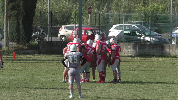 Football americano - Derby a Marina di Massa per i Red Jackets Sarzana
