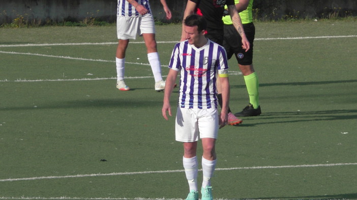 Calcio - Il derby allontana l' "Inter" dalla zona-playout e vi spinge il D. Bosco Calcio - Il derby allontana l' "Inter" dalla zona-playout e vi spinge il D. Bosco