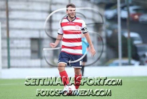 RICCARDO LENA " Il calcio è sacro, smetteró solo quando riuscirò a fare un anno completo con i miei fratelli Drommi e Nacci"