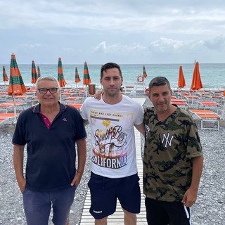 Savio Amirante tra il DG Adamoli e il responsabile dell'area tecnica Calzetta