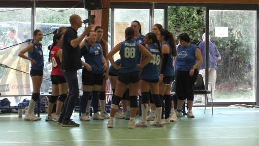 Pallavolo - Derby valligiano per il Lunezia che saluta i sostenitori