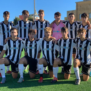 LAVAGNESE/ JUNIORES REGIONALE - BUONA LA PRIMA!!!!! BATTUTO IL DON BOSCO SPEZIA 3-1