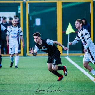Serie D: Lavagnese - Derthona 1-2, tanta sfortuna e decisioni discutibili stoppano i bianconeri