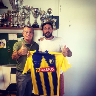 BUON COMPLEANNO E 10 DOMANDE A... Luca Malinconico!