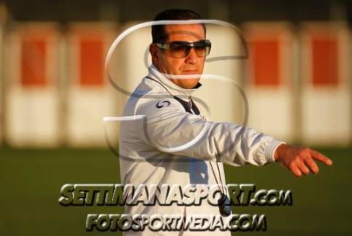 Mignanego, il commento di Jerry Meledina: "La Loanesi ha fatto 4 gol senza mai tirare in porta..." Mignanego, il commento di Jerry Meledina: "La Loanesi ha fatto 4 gol senza mai tirare in porta..."