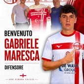 GENOVA CALCIO Presentato il sesto rinforzo biancorosso GENOVA CALCIO Presentato il sesto rinforzo biancorosso